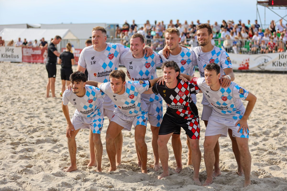 Beach Soccer Bundesliga: Beach Boyz Waldkraiburg beenden reguläre Saison mit positivem Abschluss